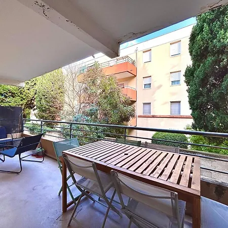 Lägenhet Le 14, 4 Pers, 2 Chambres, Clim, Proche Autoroute