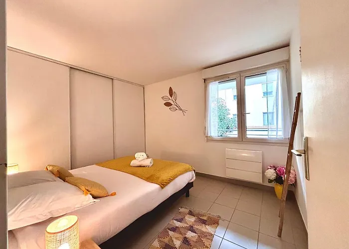 Apartment Le 14, 4 Pers, 2 Chambres, Clim, Proche Autoroute *