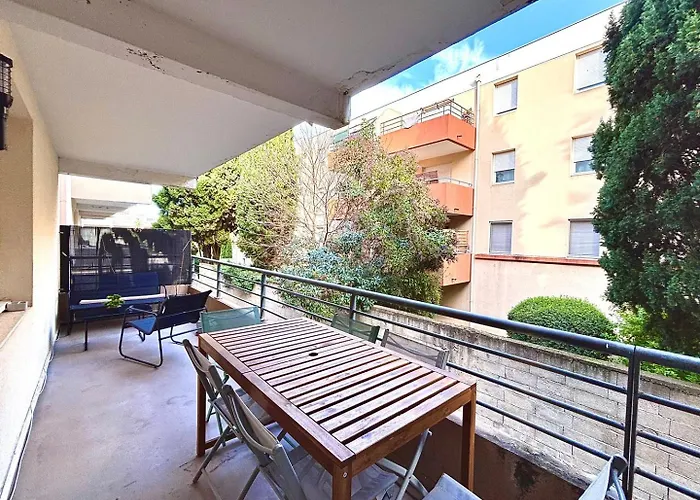 Le 14, 4 Pers, 2 Chambres, Clim, Proche Autoroute * Nimes